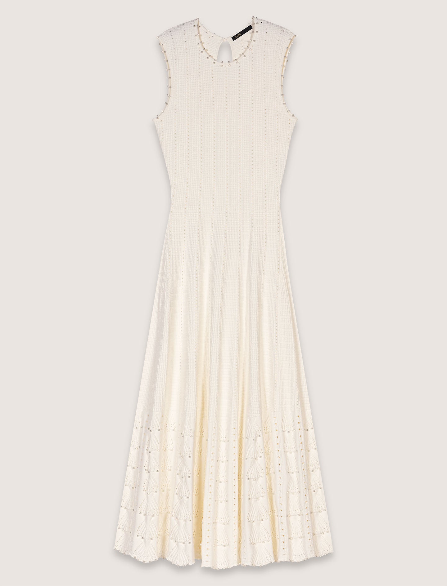 Vestido de punto calado con cuentas