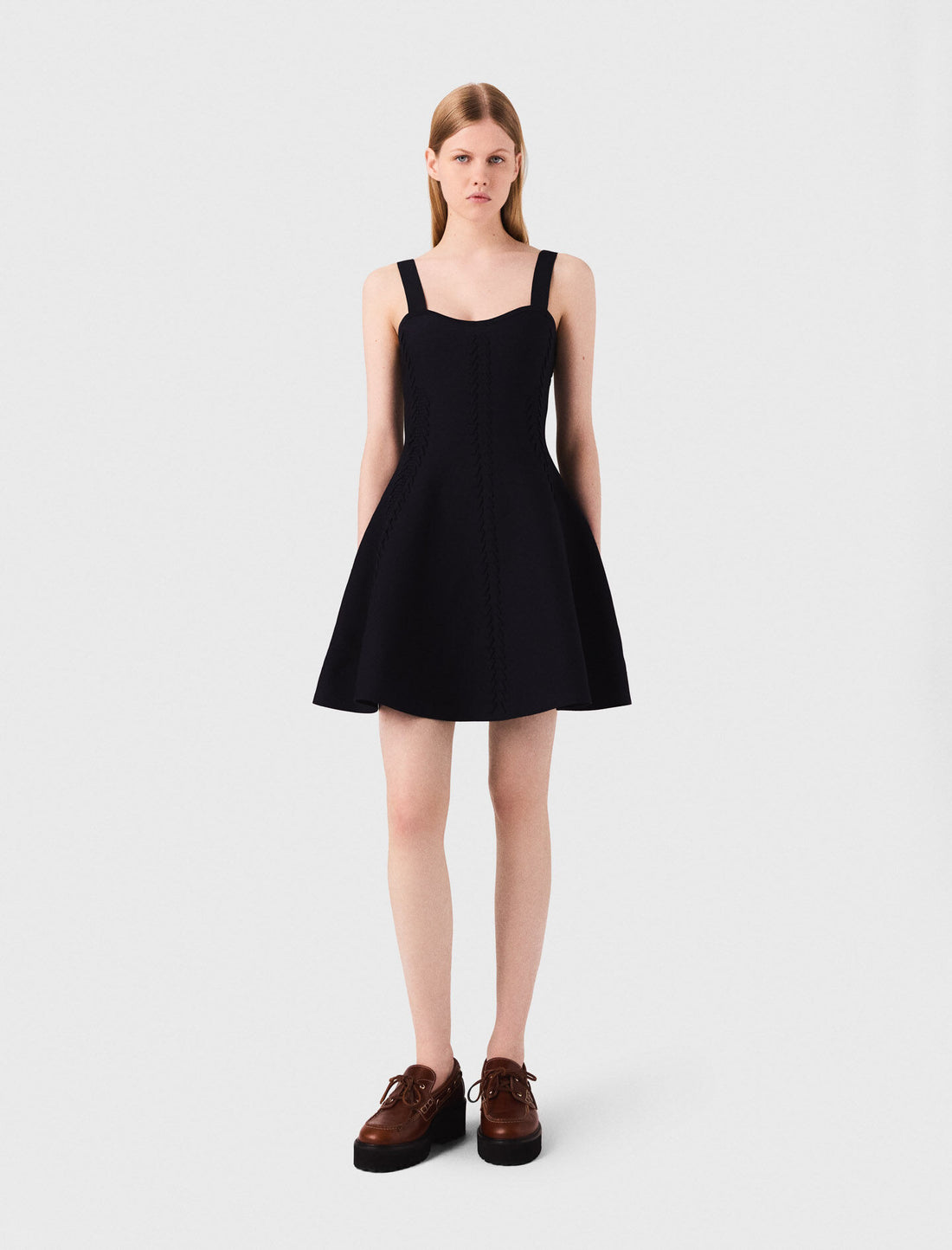 Vestido skater corto de punto