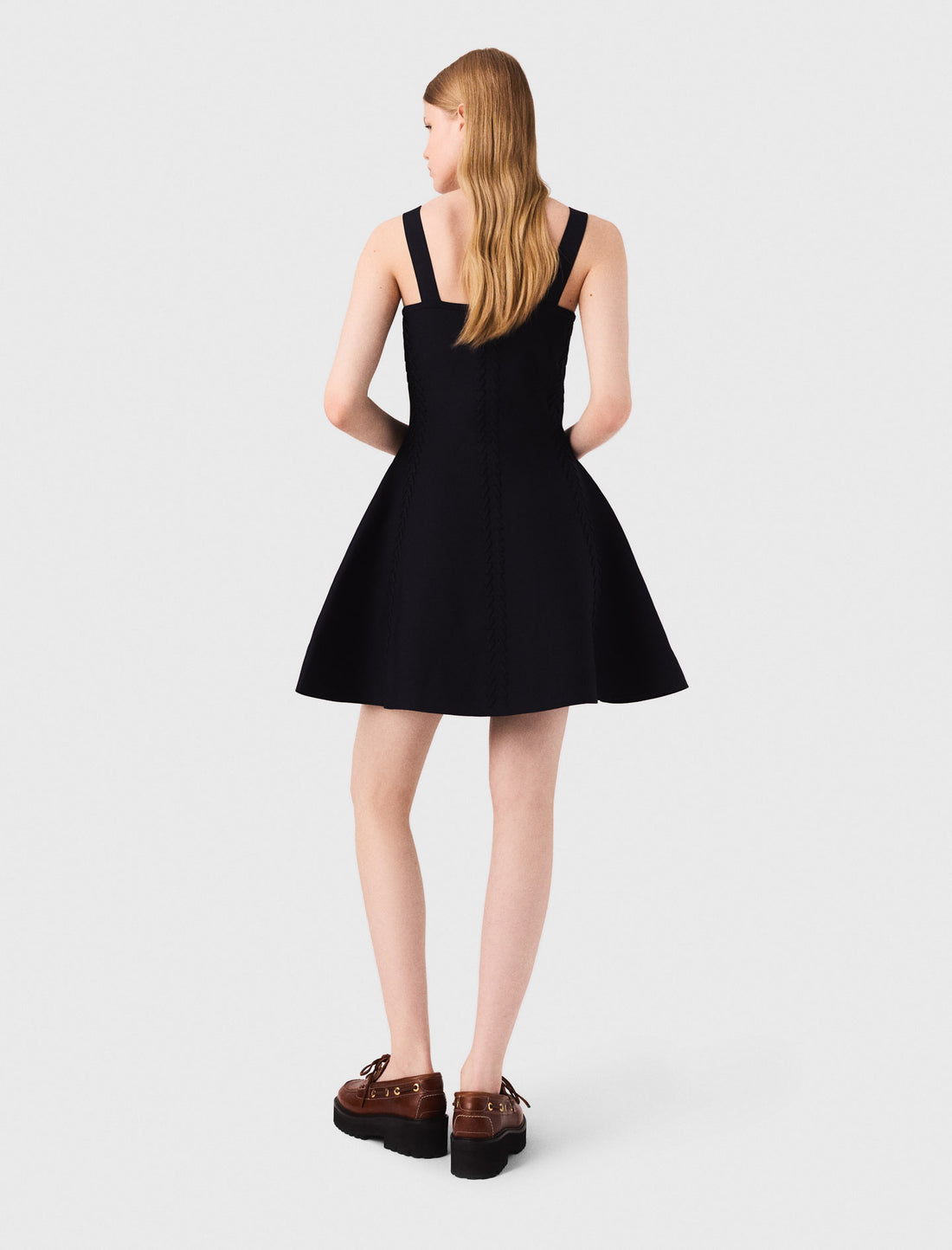 Vestido babydoll corto de punto