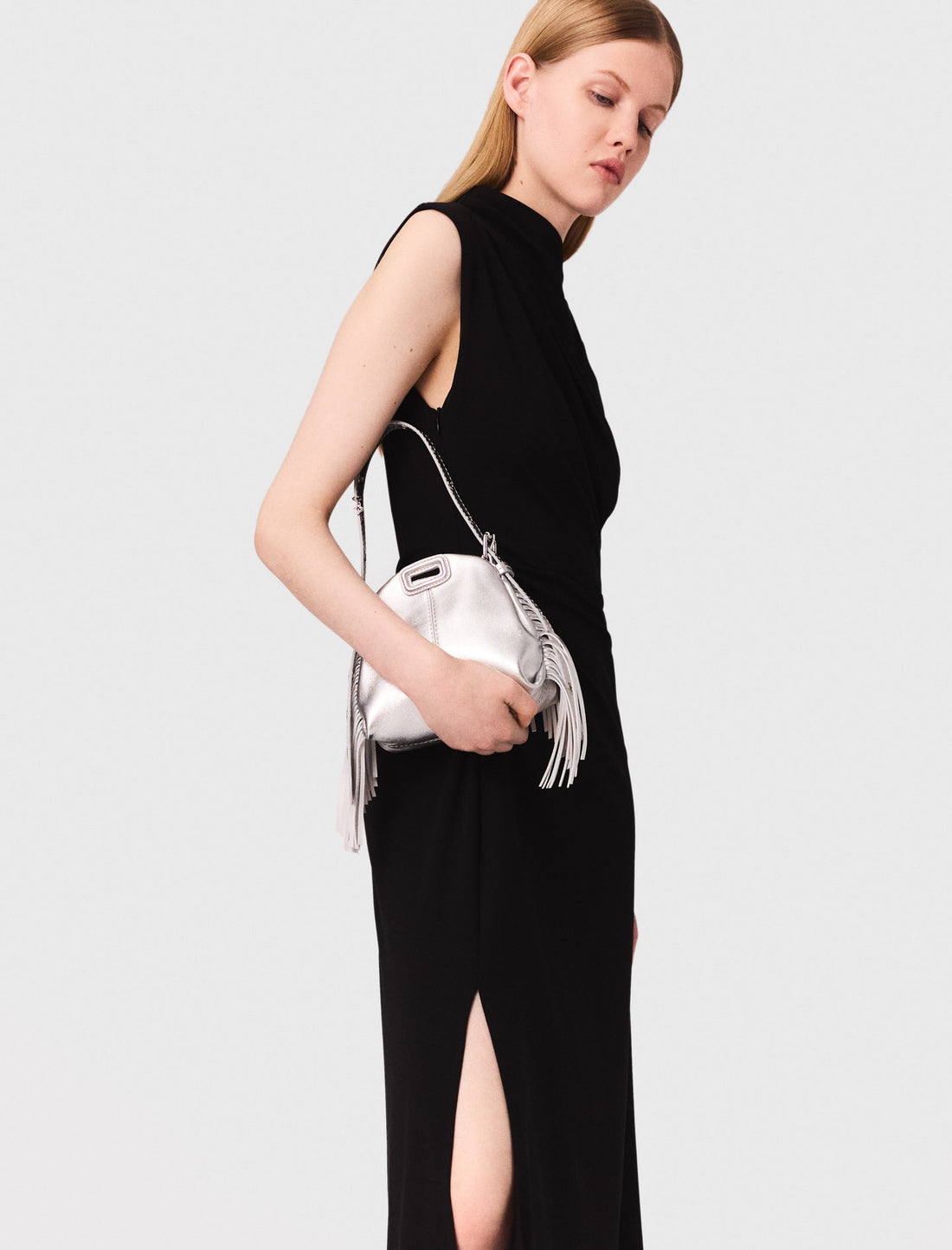 Vestido maxi con cintura recortada