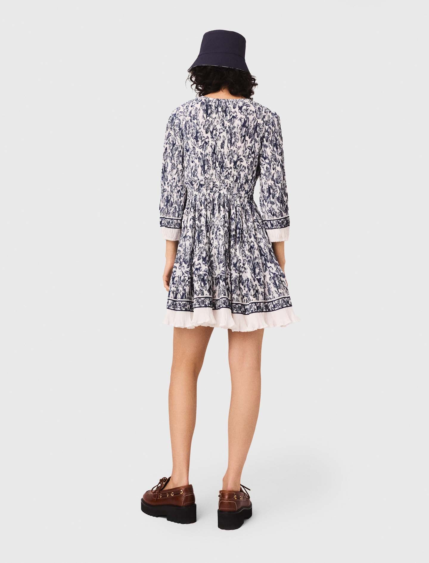 Vestido plisado estampado