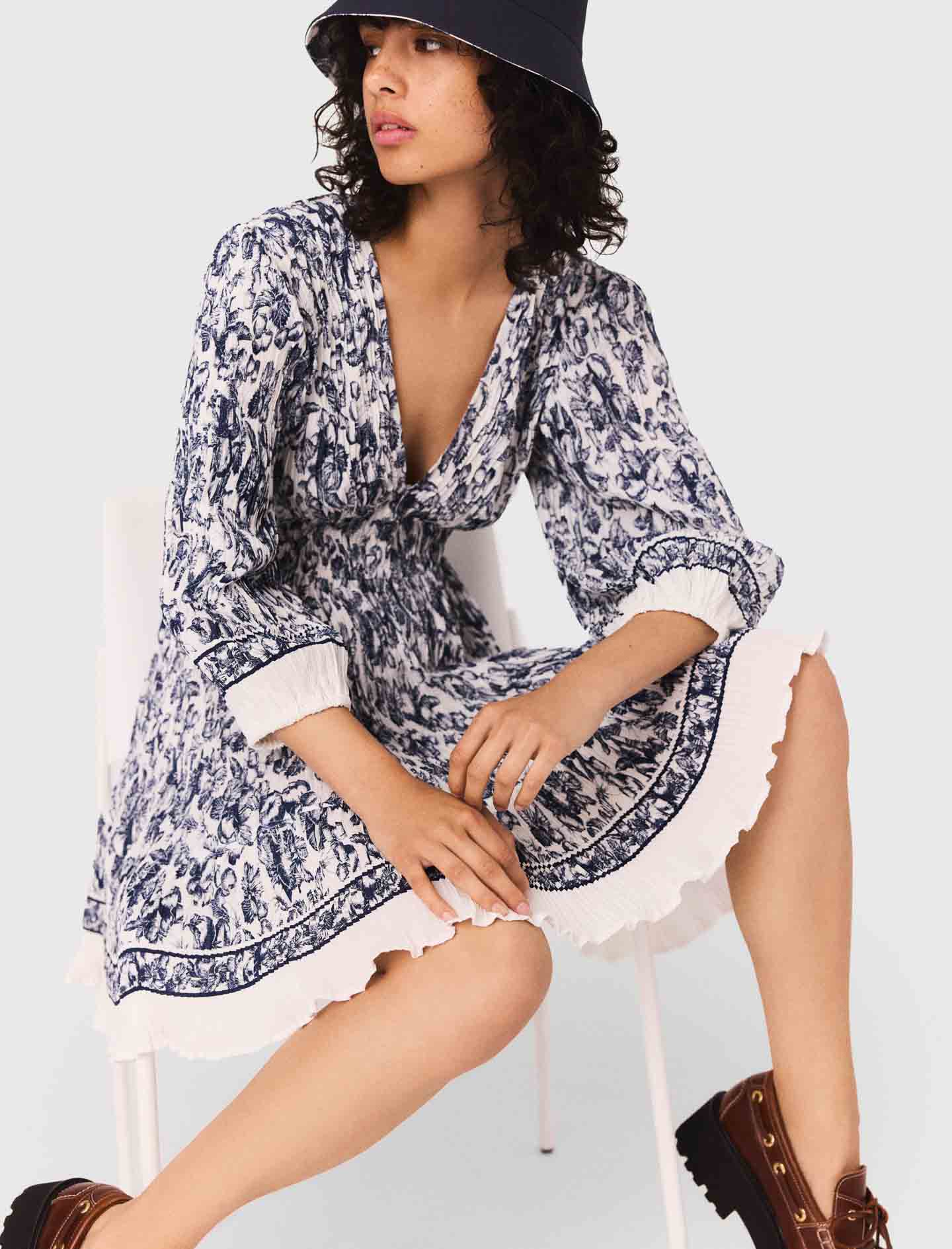Vestido plisado estampado