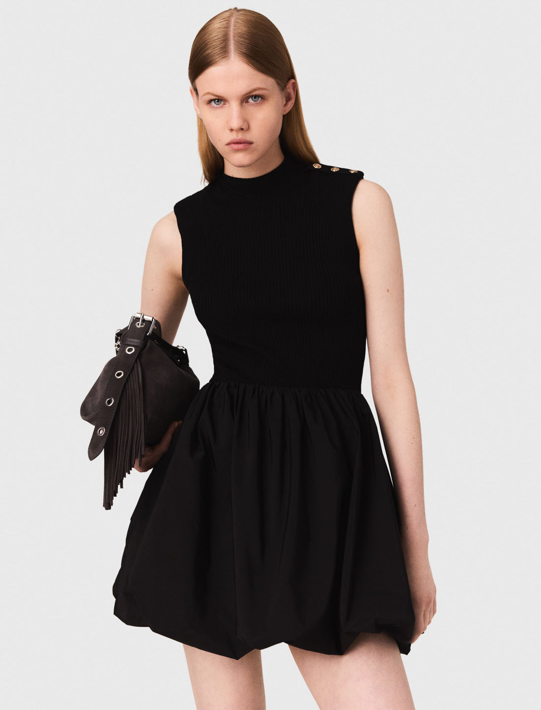 Vestido corto de punto y tafetán