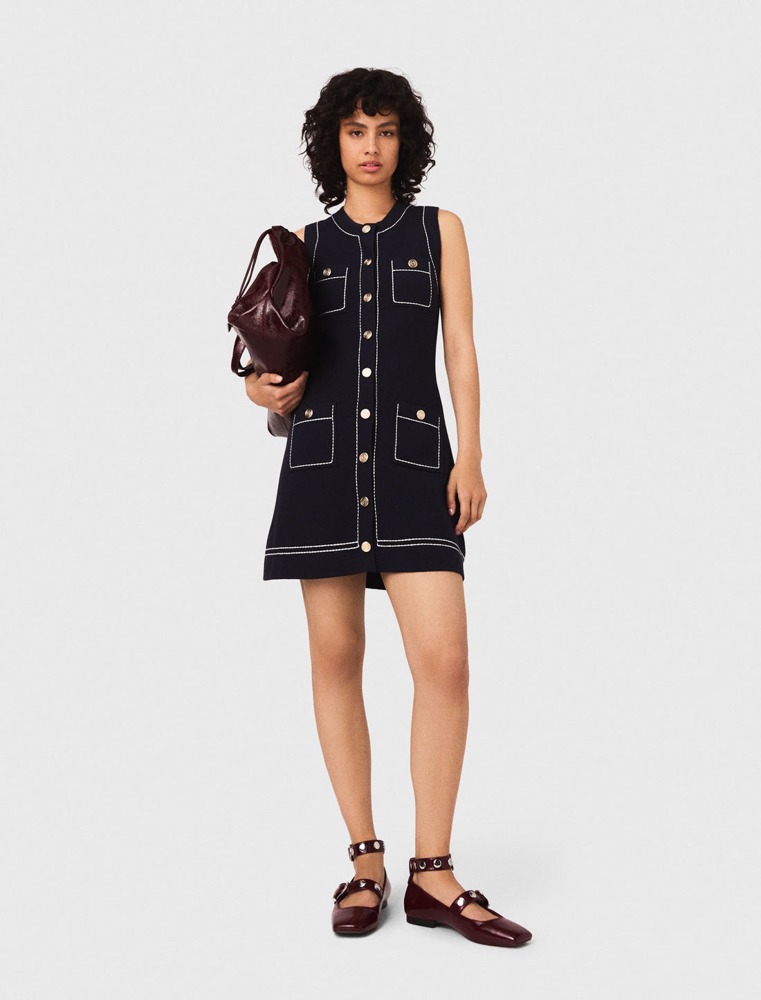 Vestido recto de punto pespunteado