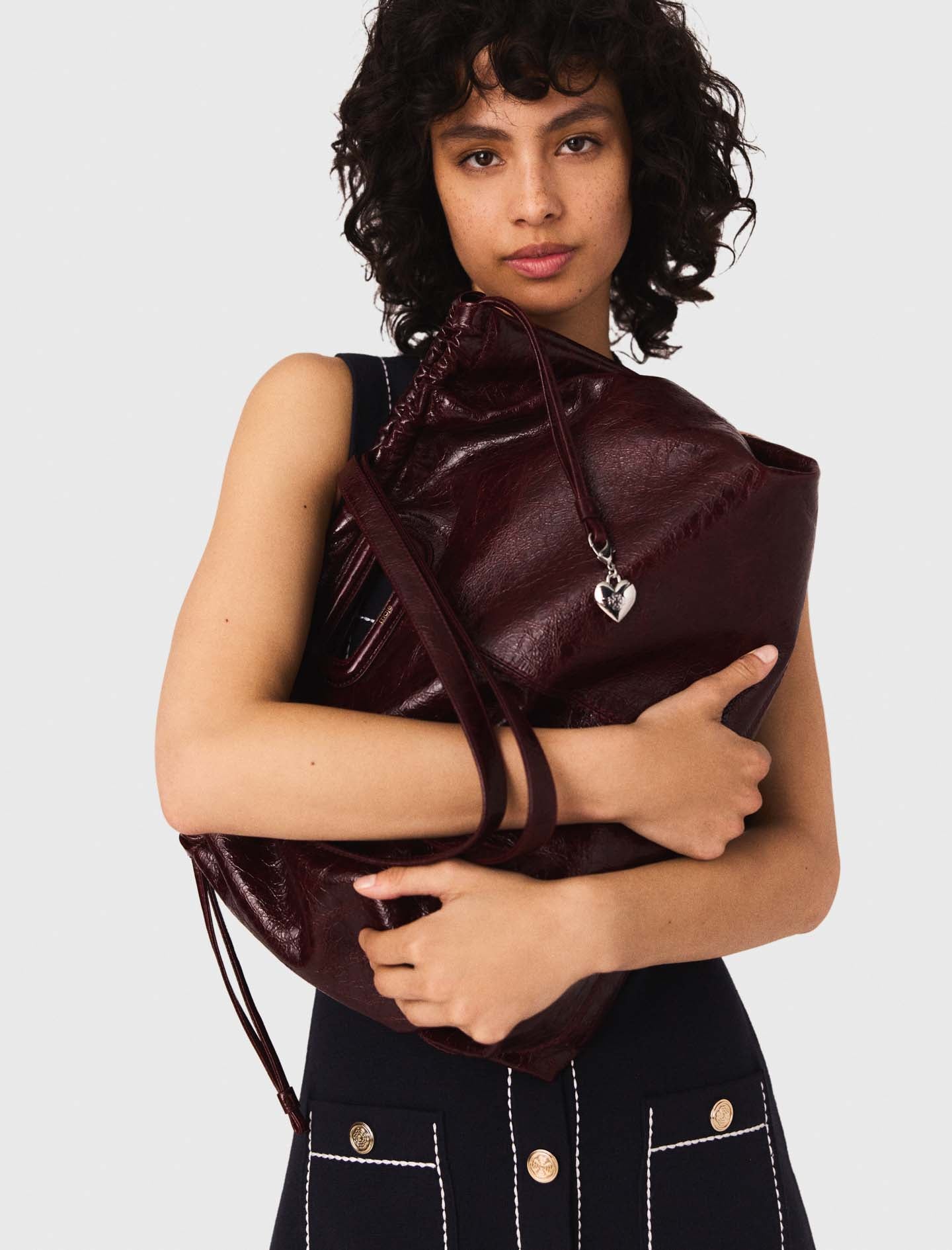 Vestido recto de punto pespunteado