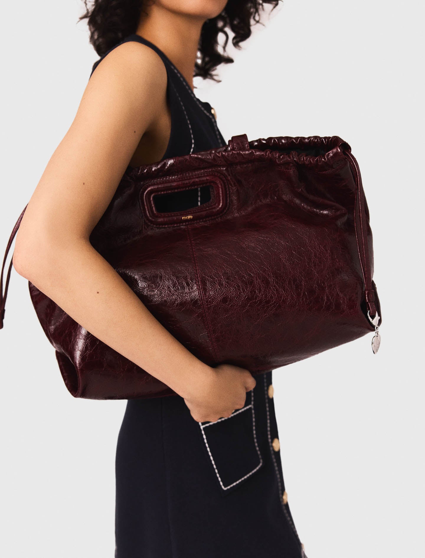 Vestido recto de punto pespunteado