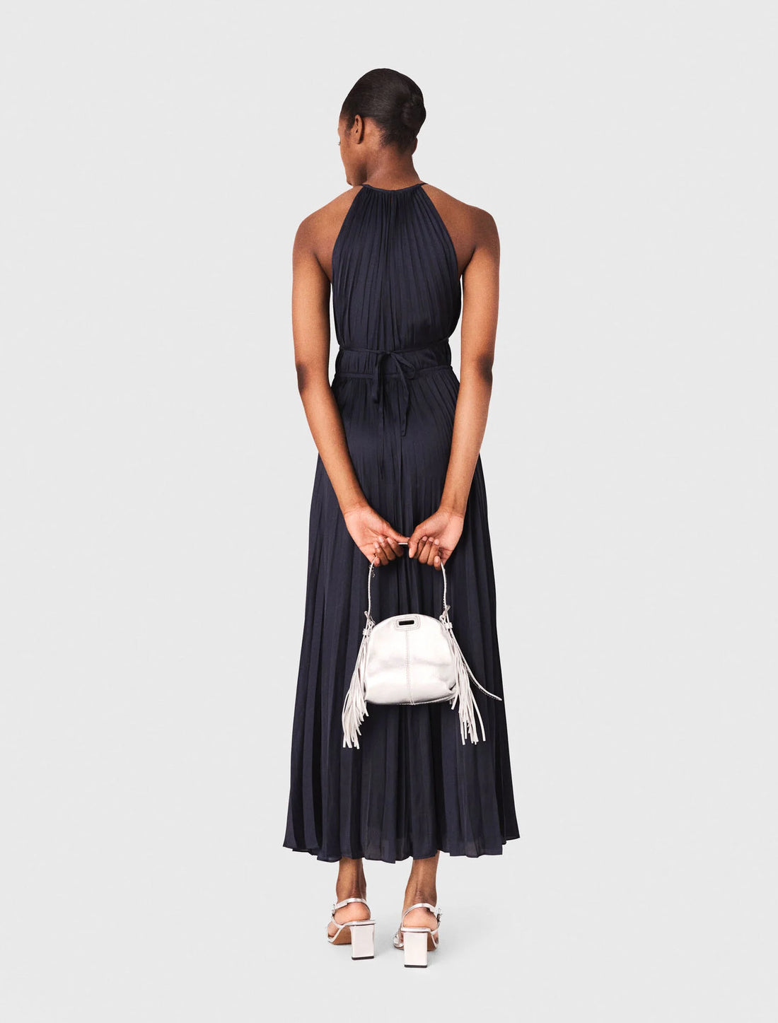 Vestido largo plisado de satén