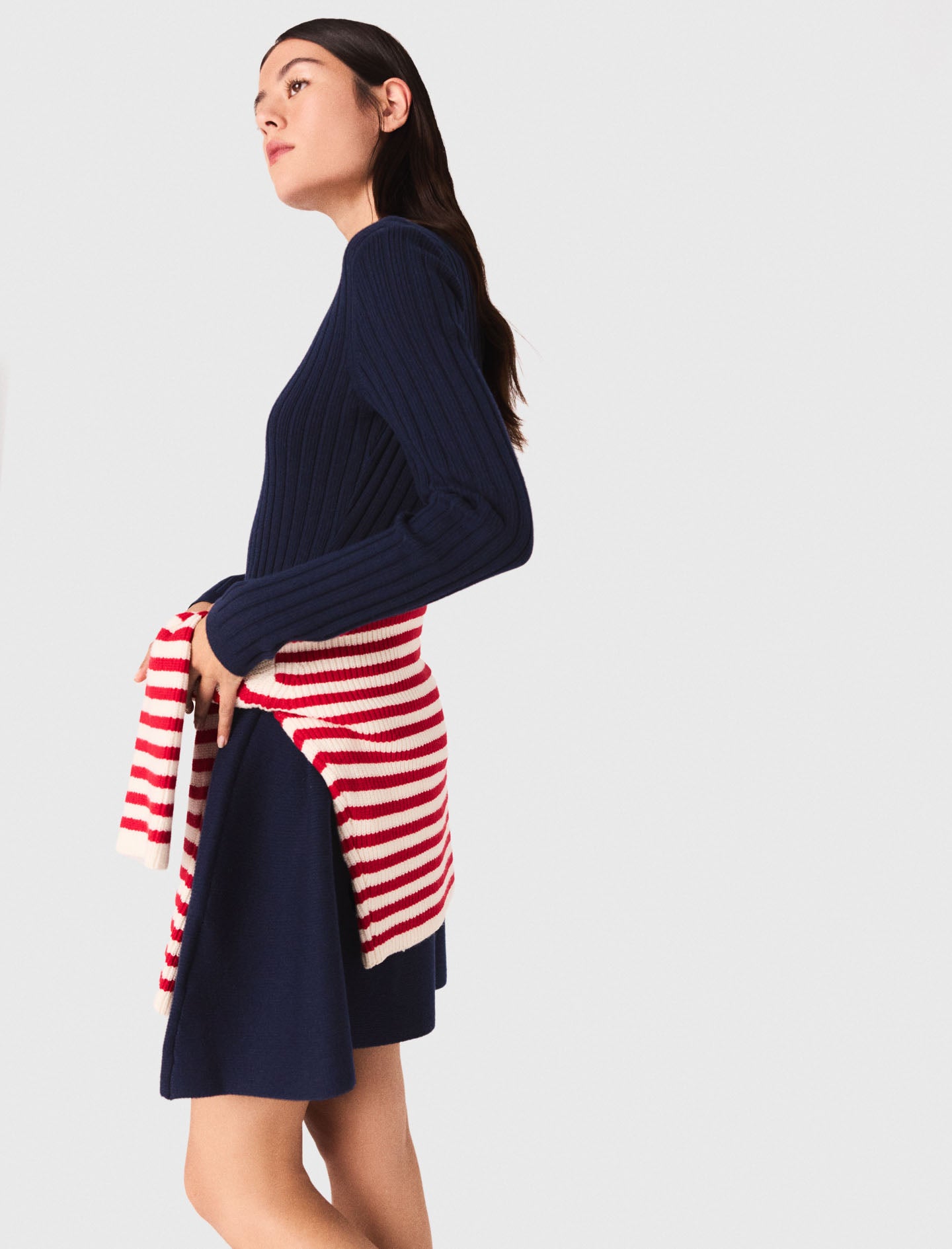 Vestido de punto con falda evasé