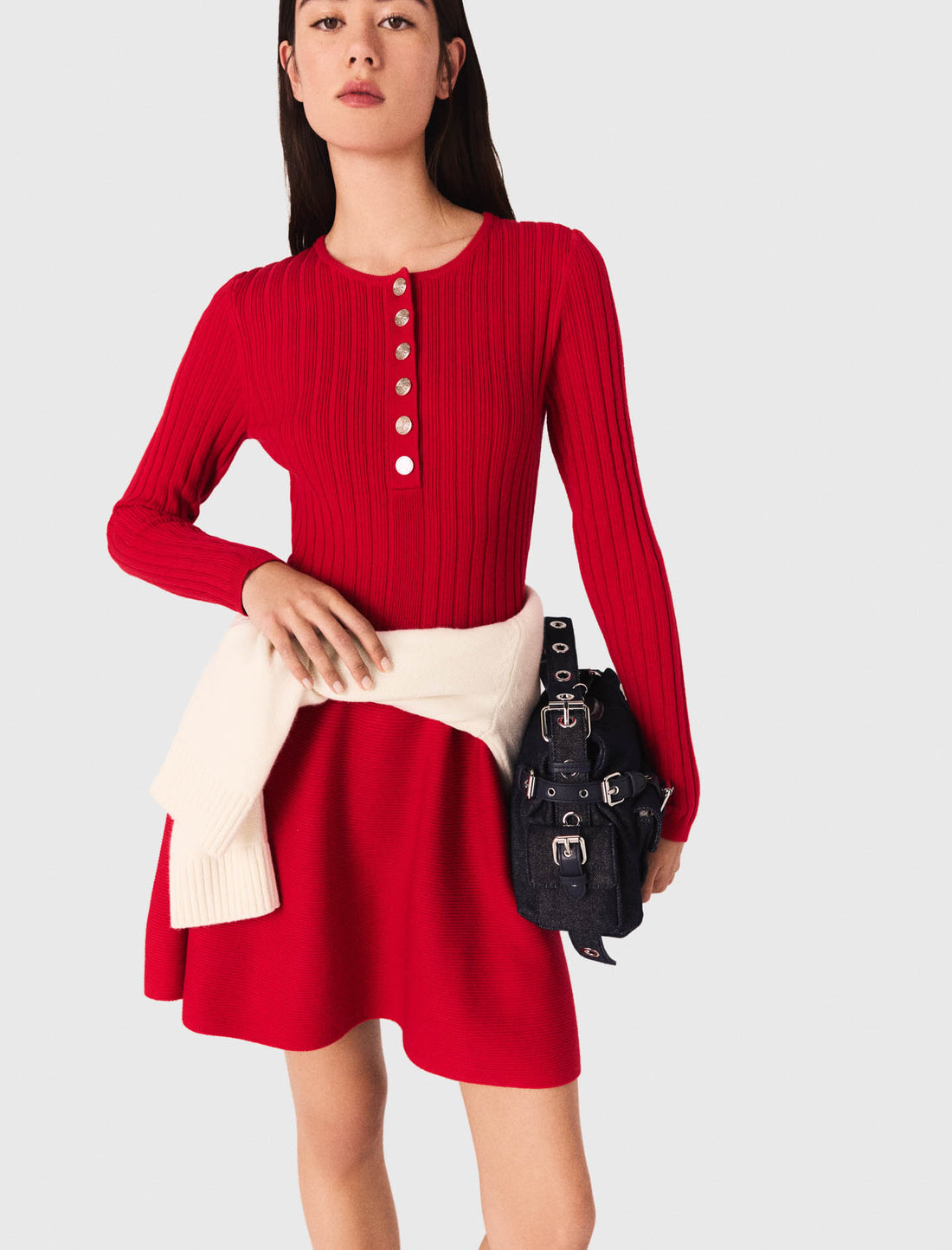 Vestido de punto con falda evasé