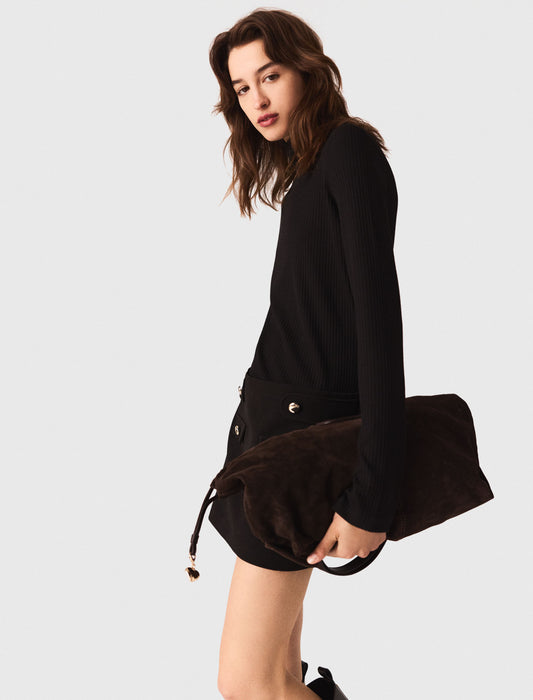 Vestido corto con cuello alto