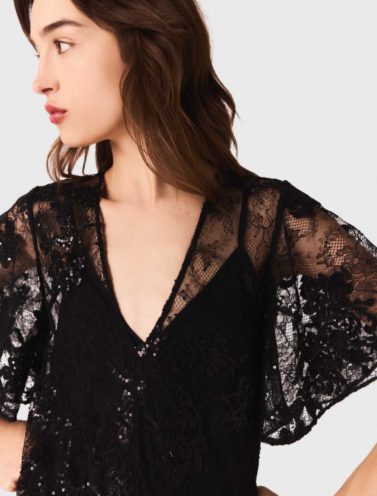 Vestido largo de encaje