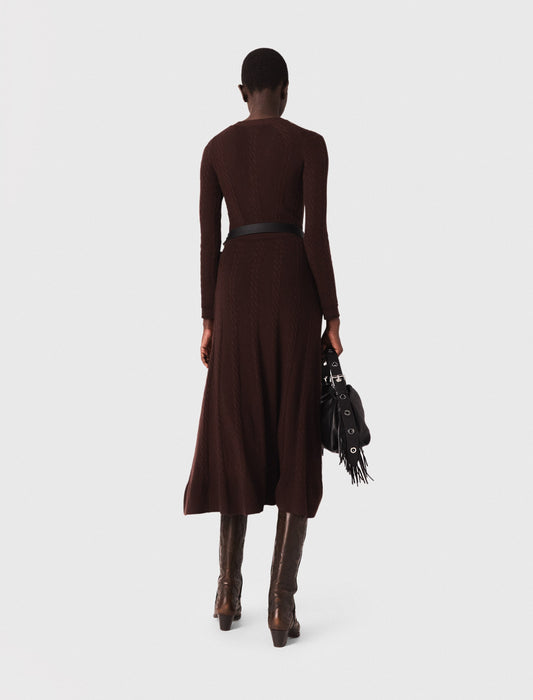 Vestido largo de punto con botones