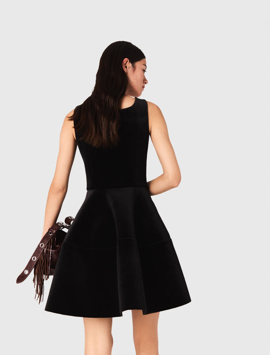 Vestido corto de terciopelo