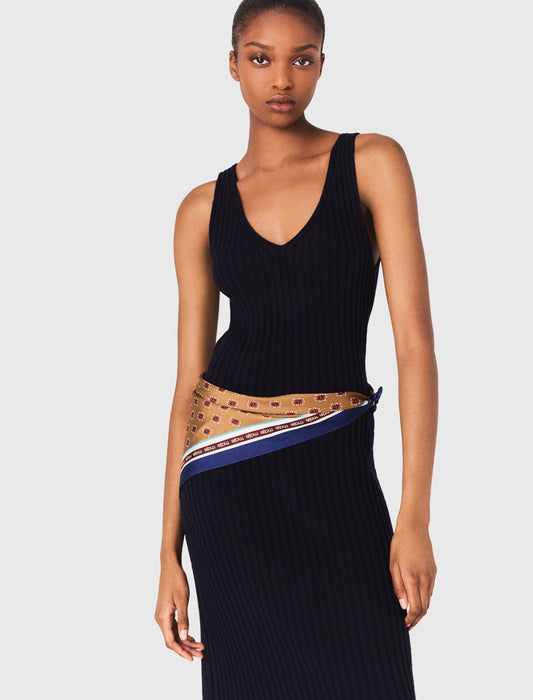 Vestido de punto con jersey desmontable