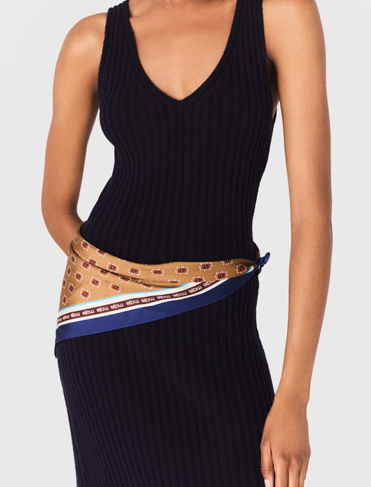 Vestido de punto con jersey desmontable