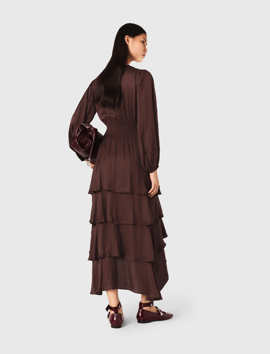 Vestido largo fluido con volantes