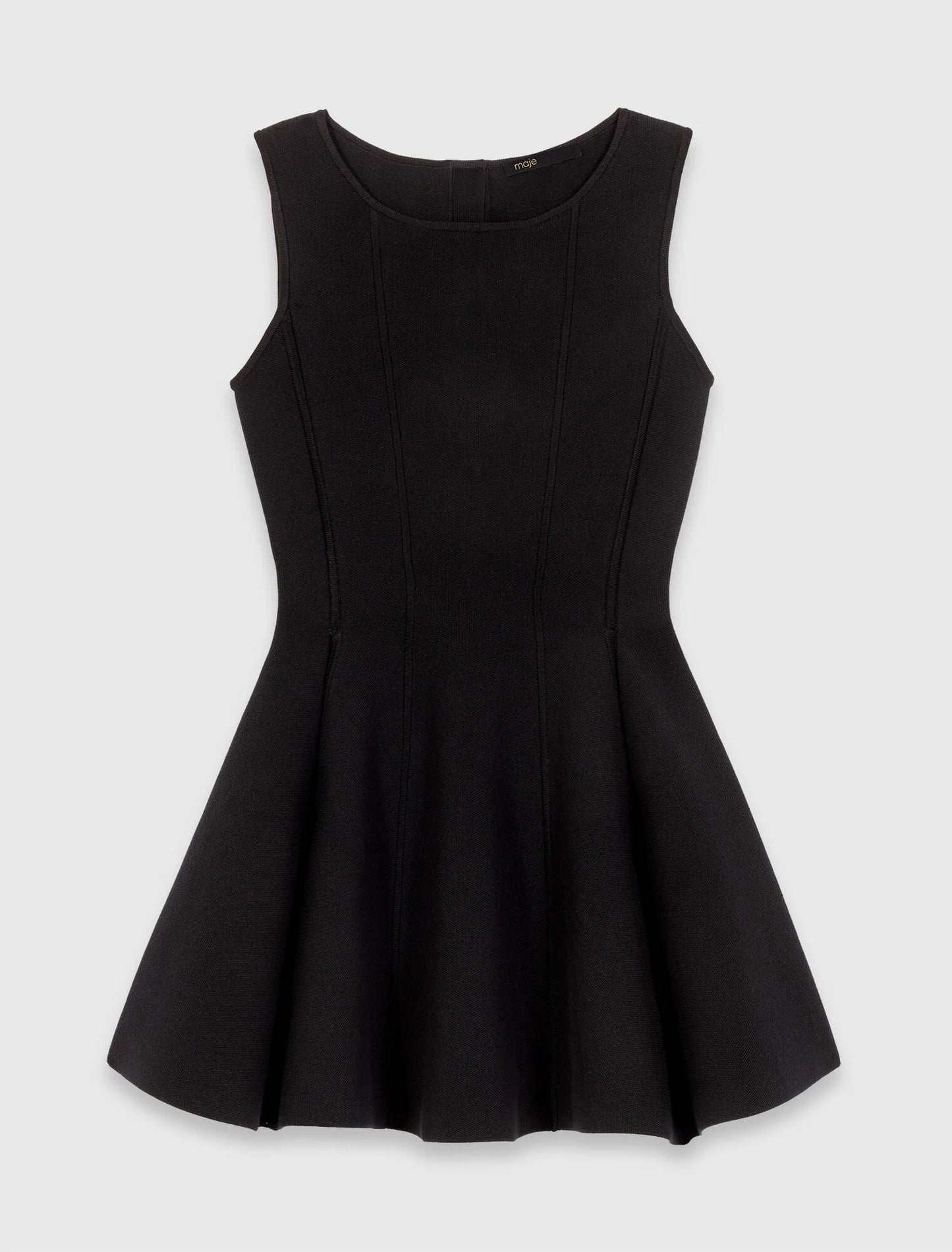 Vestido skater con lazos decorativos