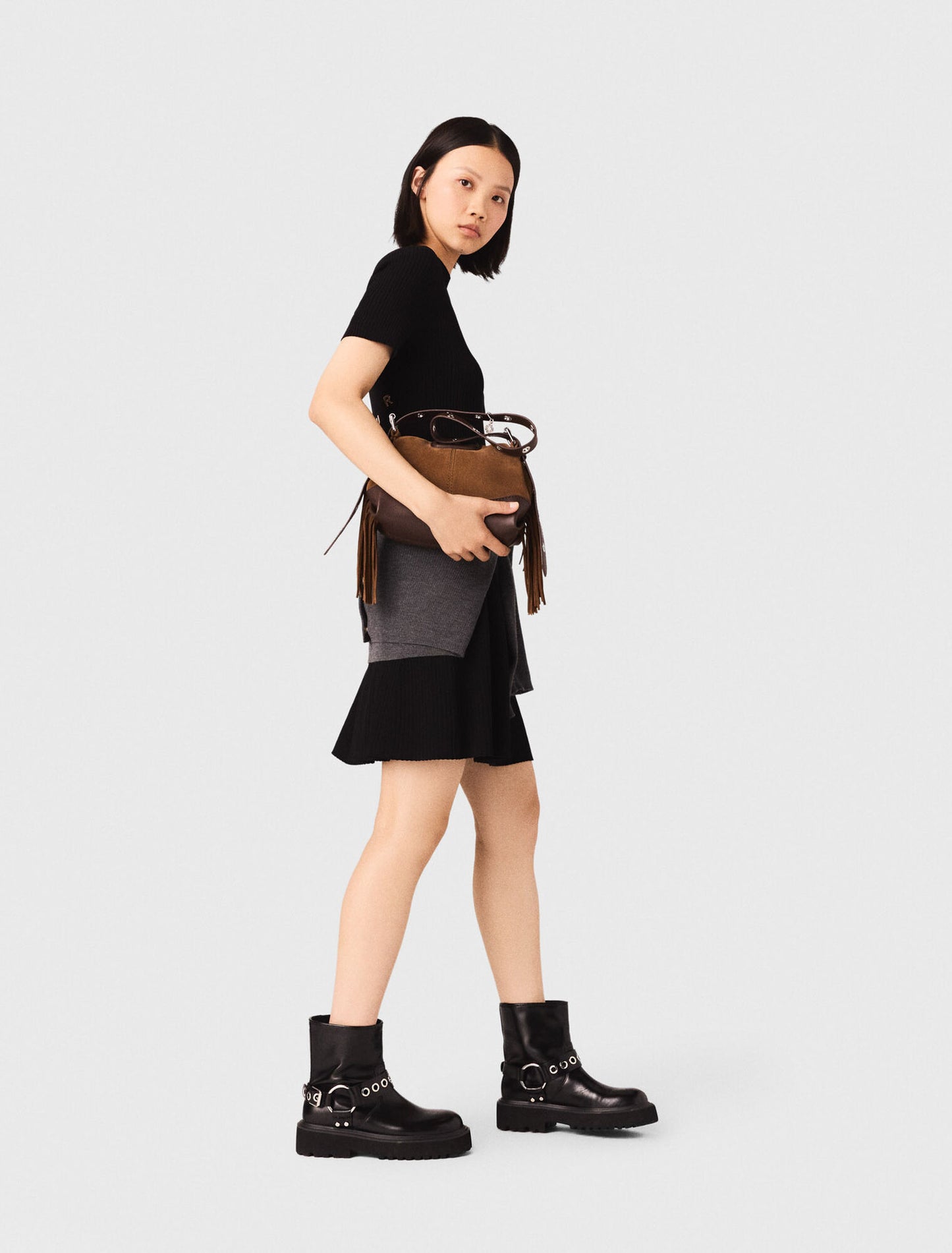 Vestido corto de punto con botones