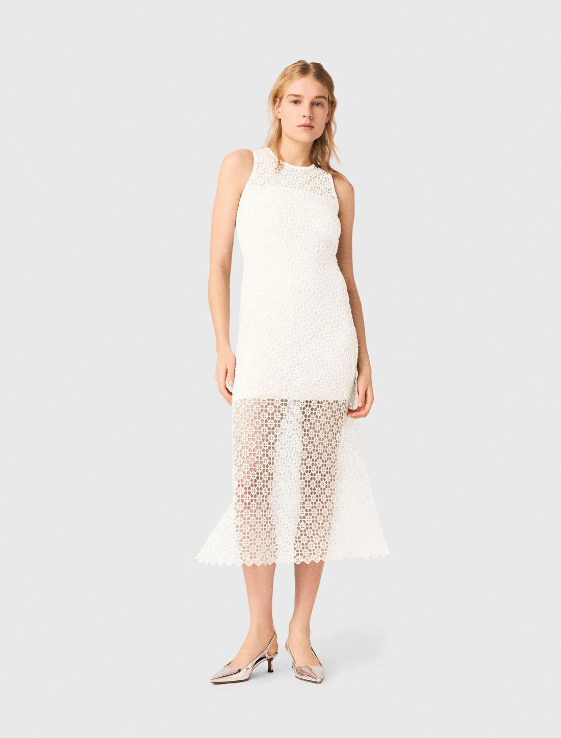 Vestido largo de ganchillo y strass