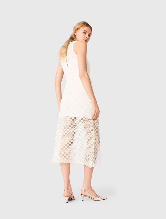 Vestido largo de ganchillo y strass