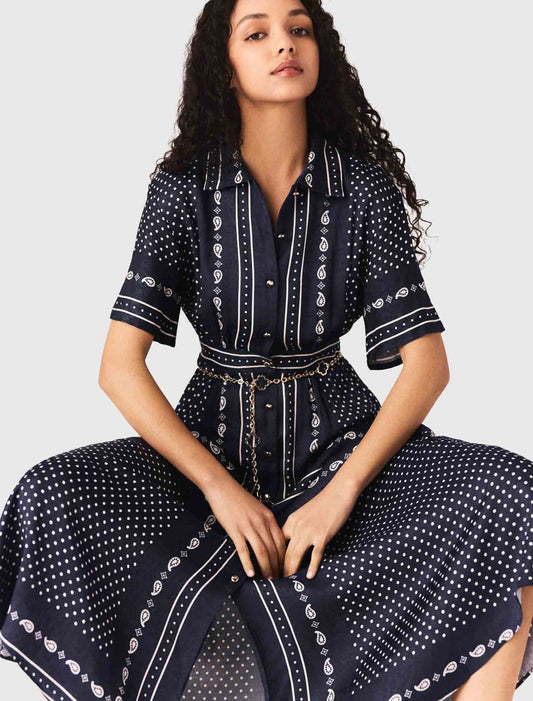 Vestido largo fluido con estampado