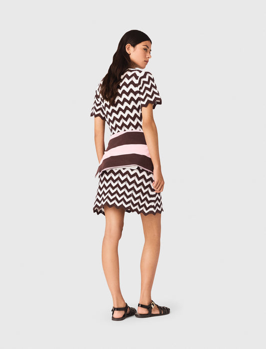 Vestido de ganchillo en zigzag