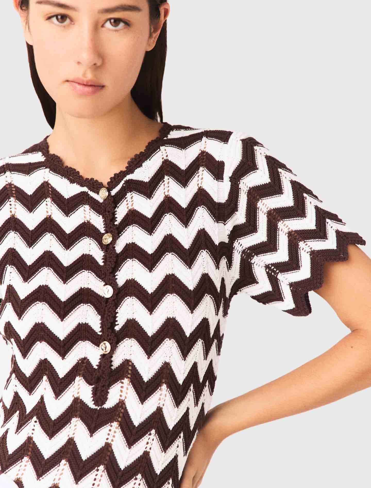 Vestido de ganchillo en zigzag