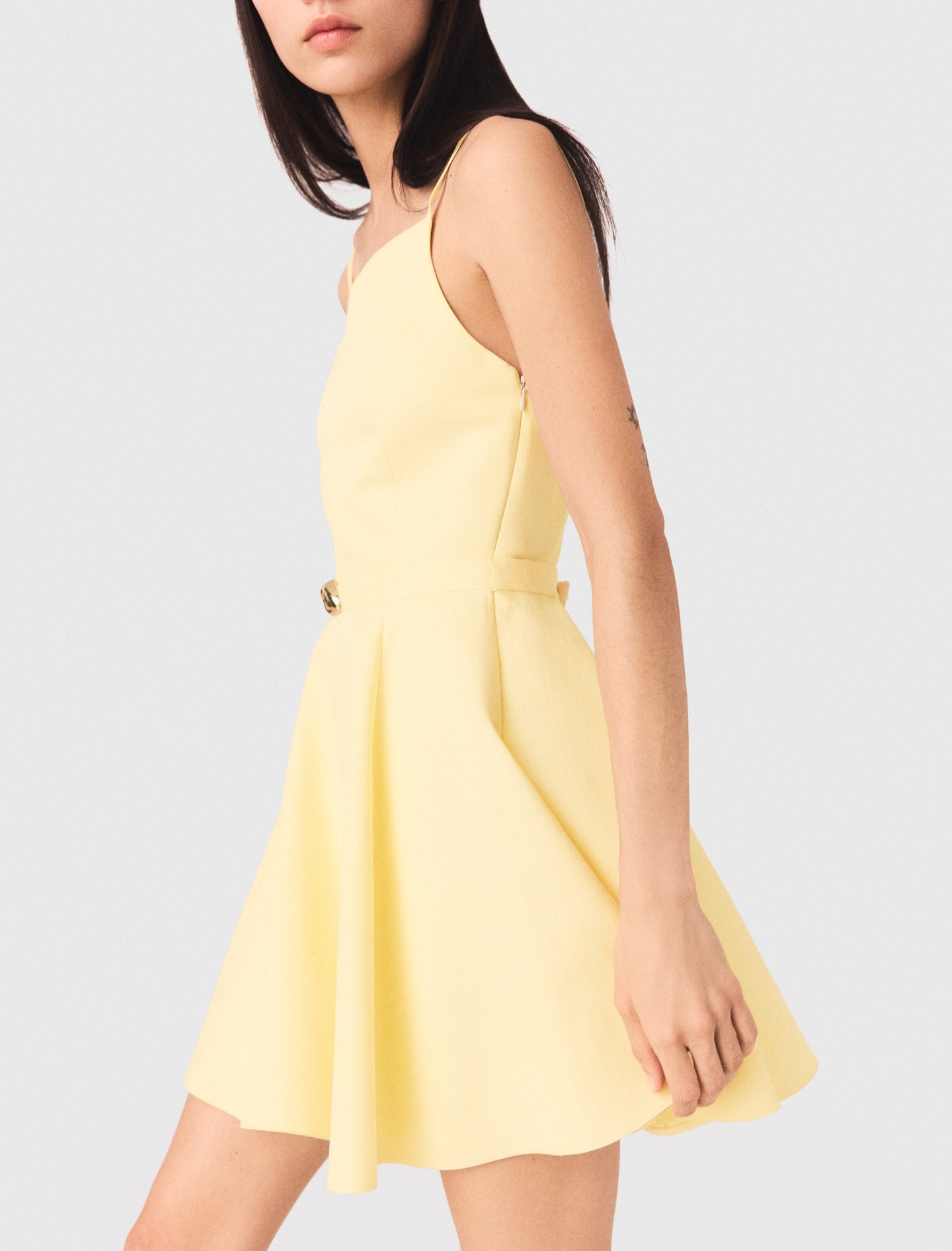 Vestido acampanado con tirantes