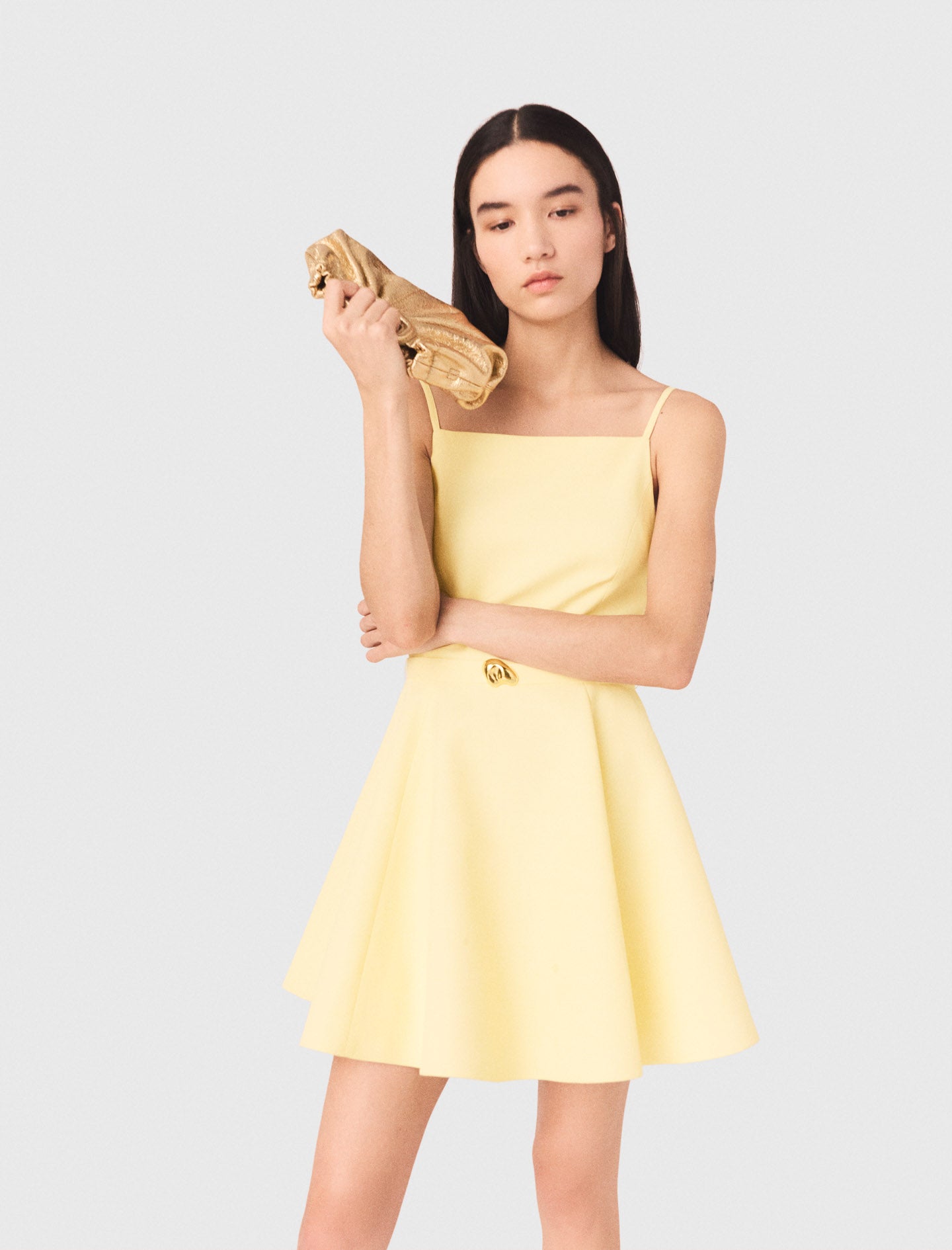 Vestido acampanado con tirantes