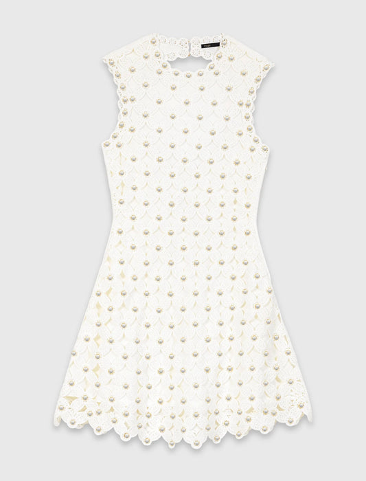 Vestido de ganchillo con espejos