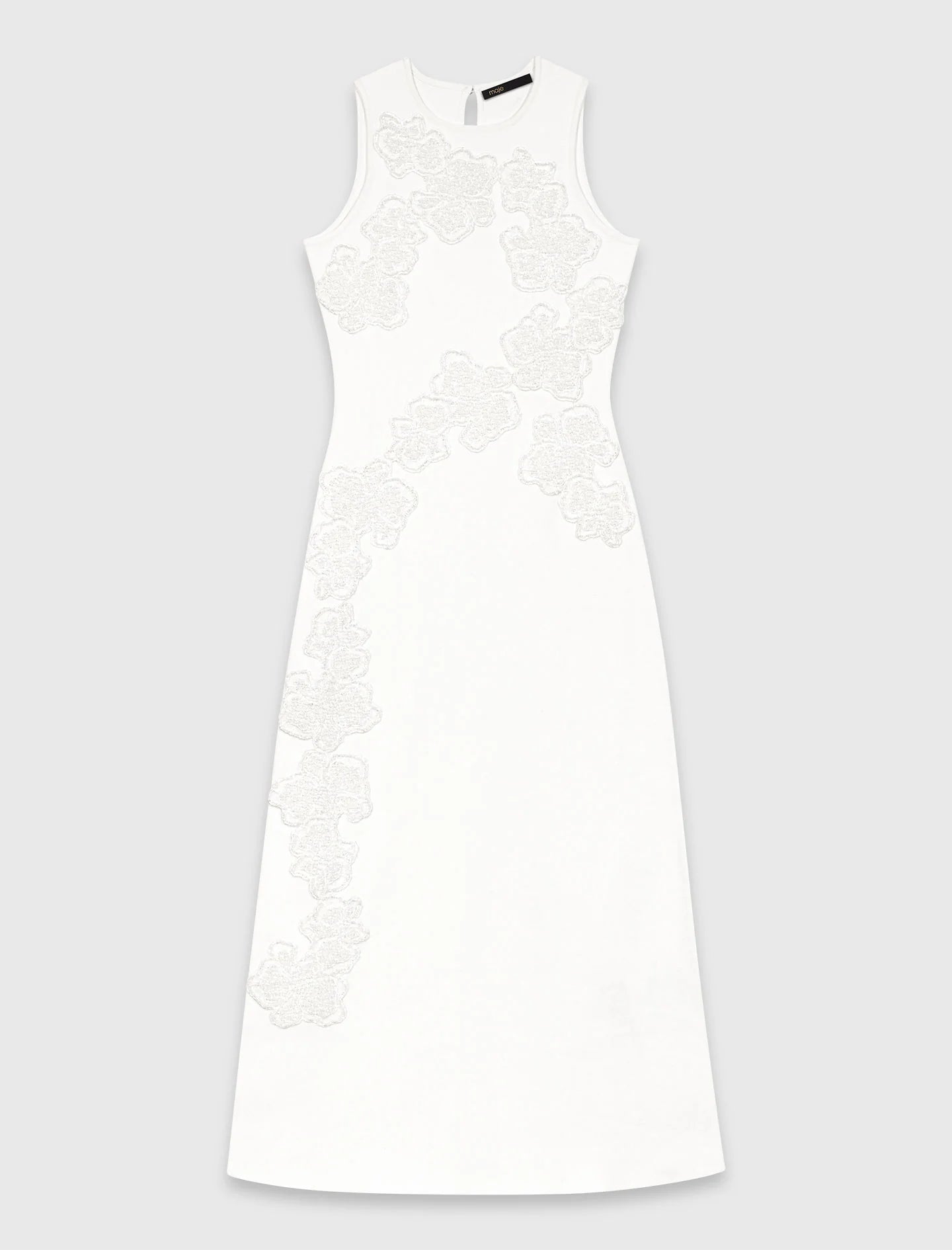 Vestido de flores bordadas y perlas