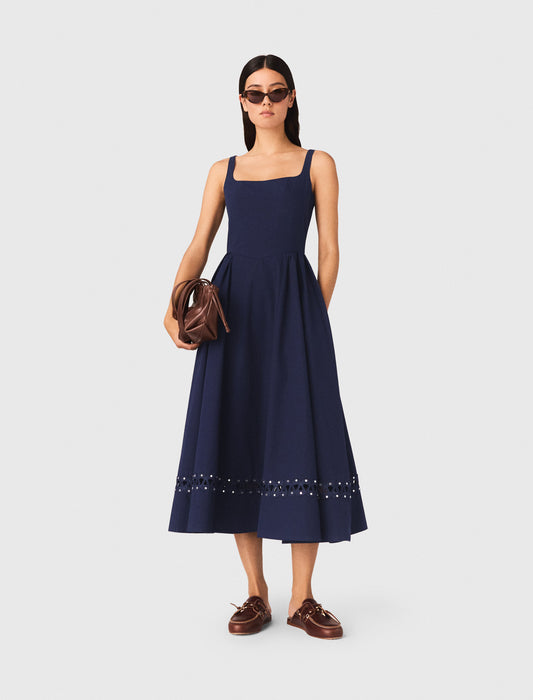 Vestido midi acampanado