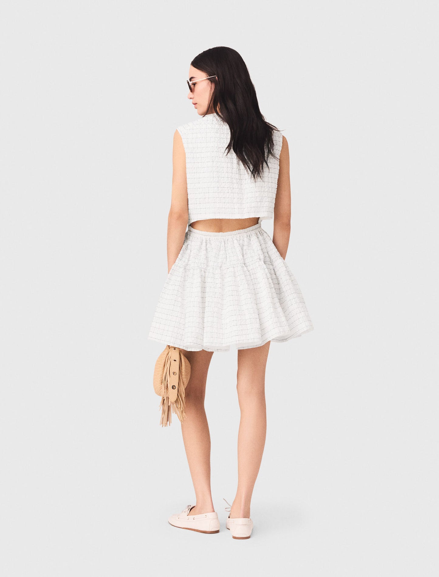 Vestido corto evasé espalda abierta