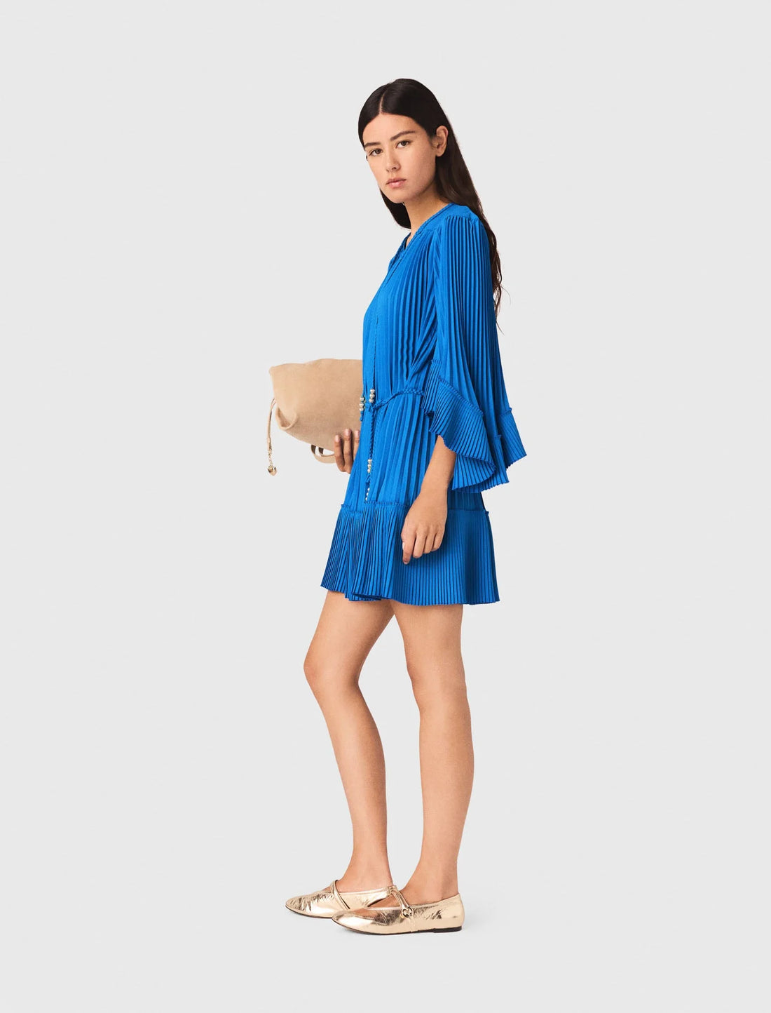 Vestido corto plisado