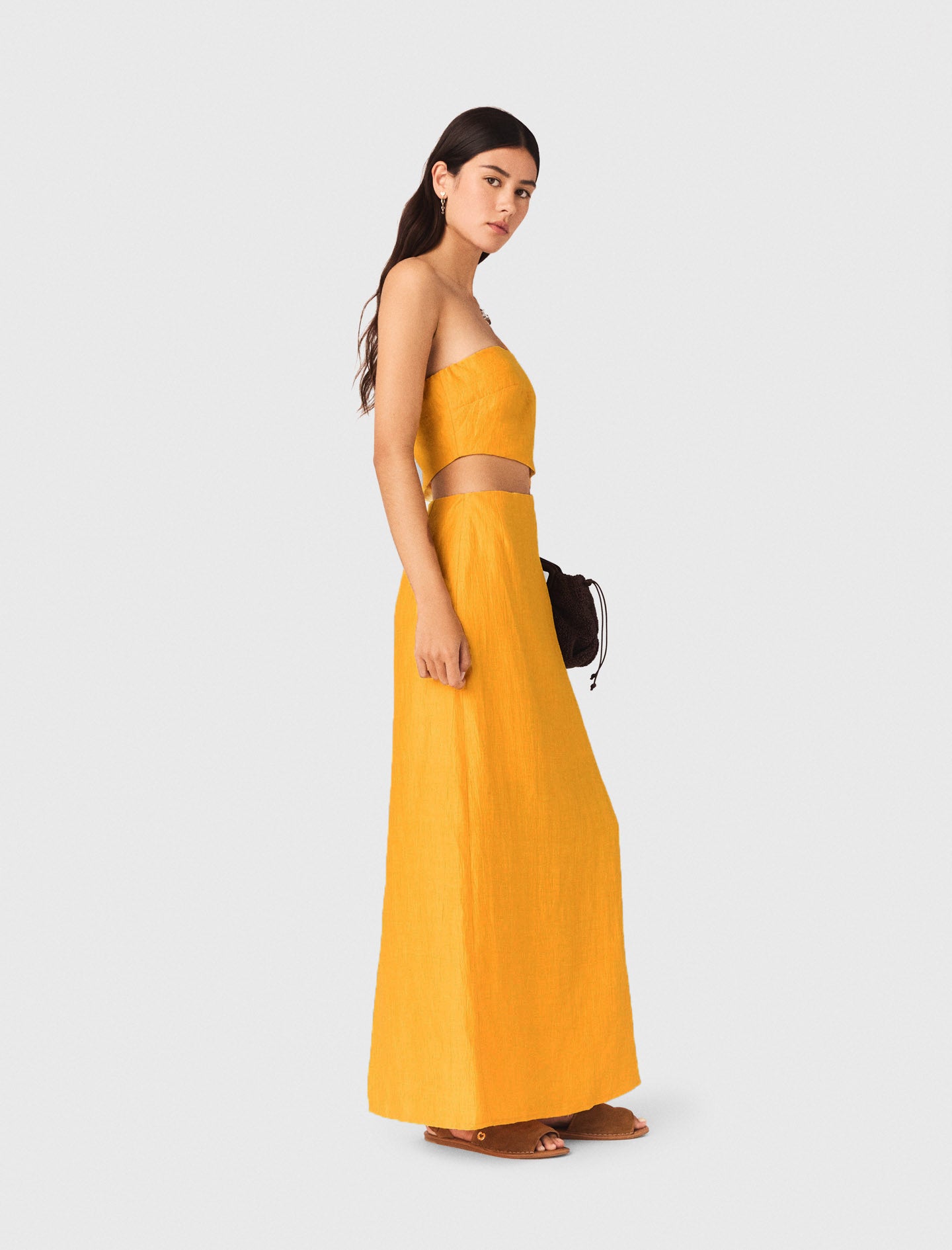 Vestido asimétrico de lino mezclado