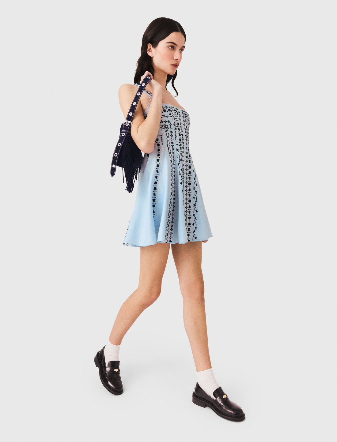 Vestido corto bordado lino mixto