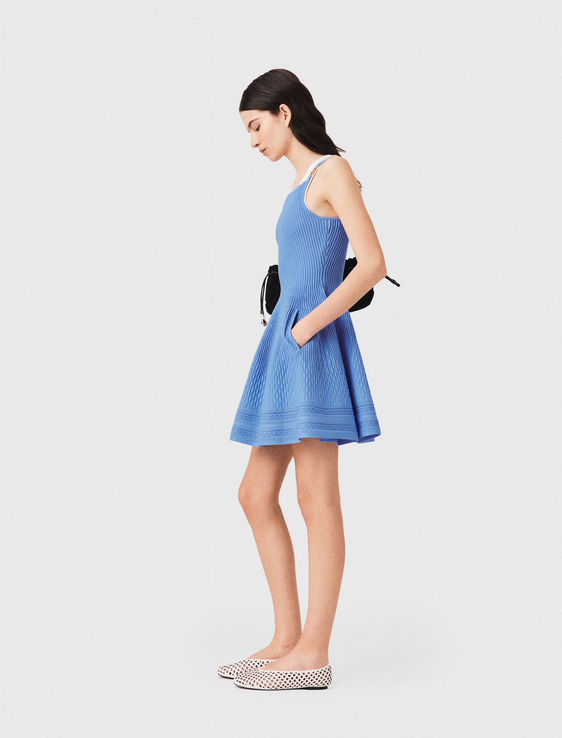 Vestido corto de punto