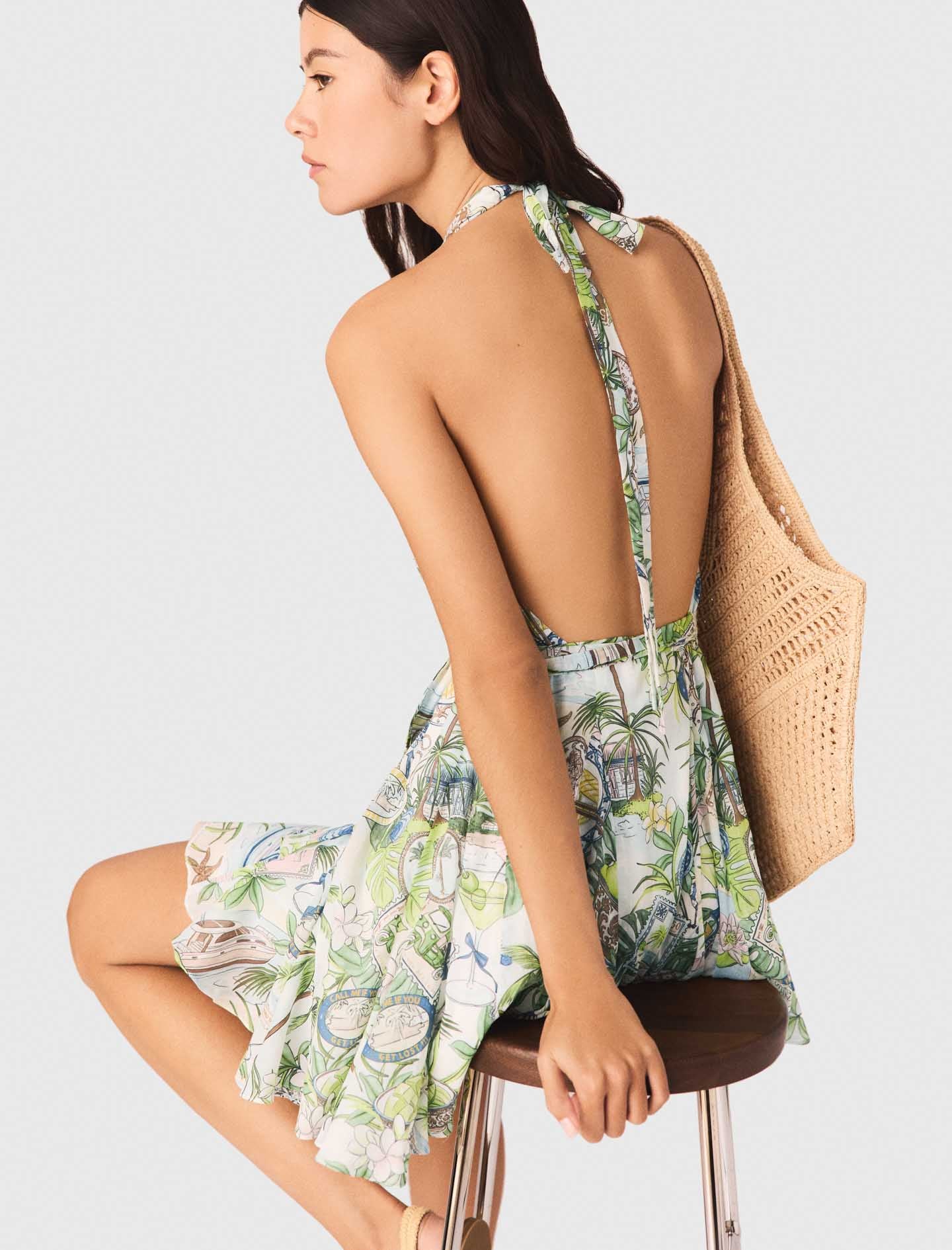 Vestido corto estampado sin espalda