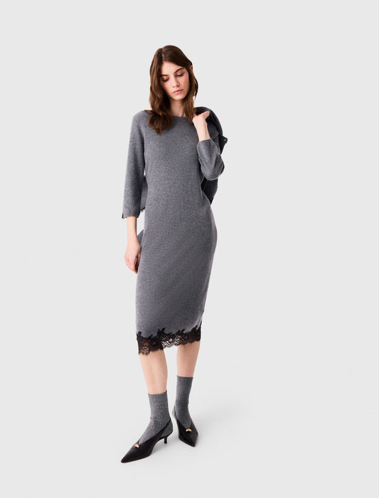Vestido con panel de encaje