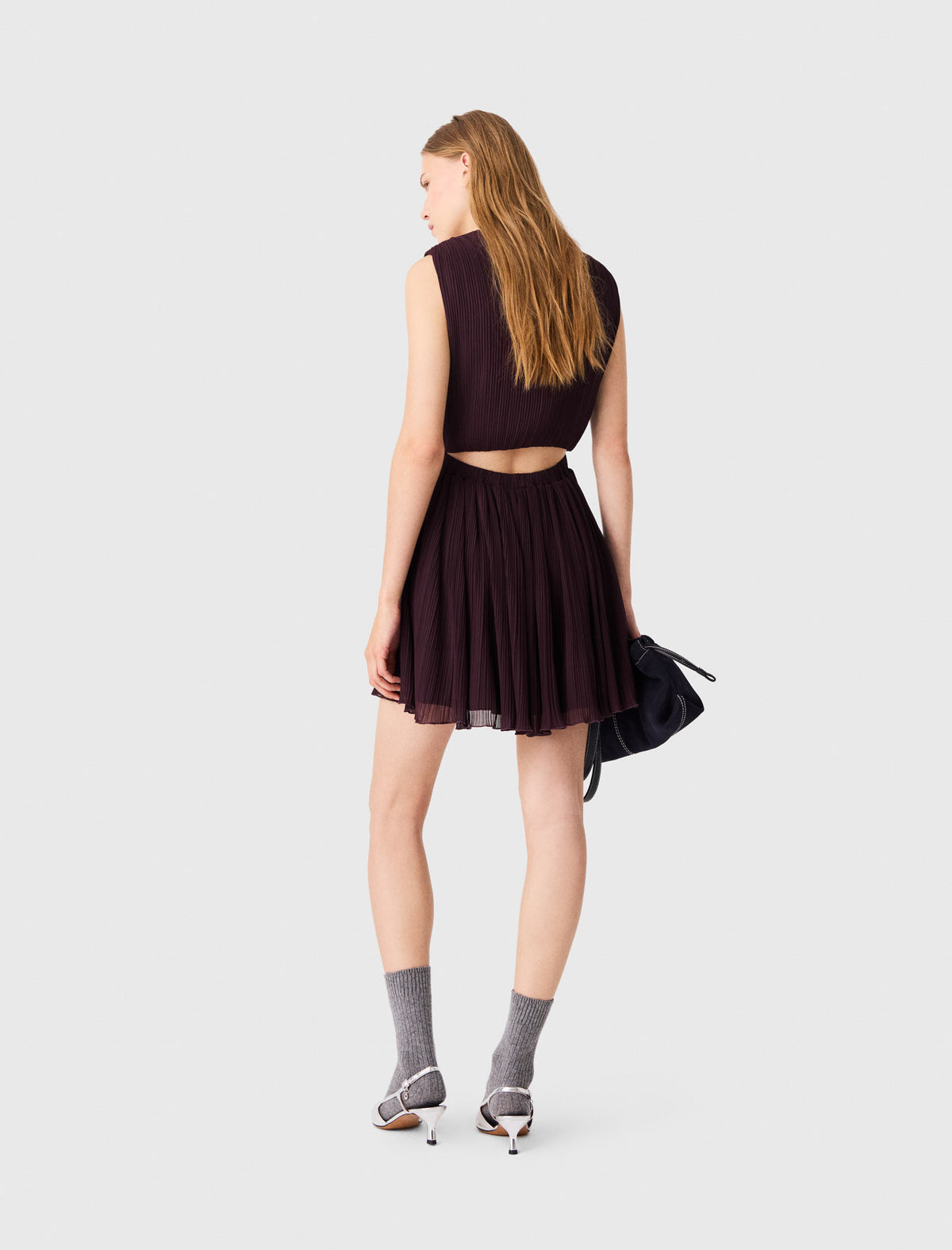 Vestido skater corto plisado