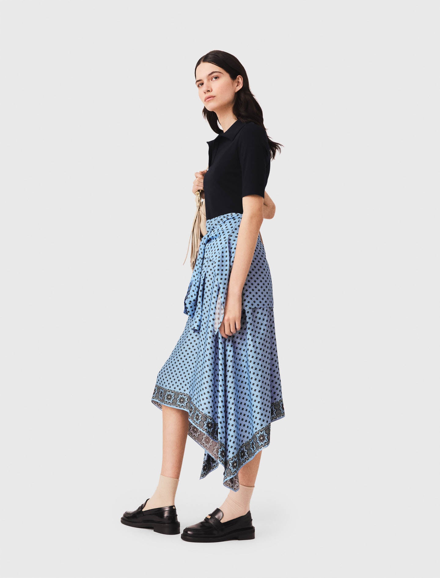 Vestido trampantojo falda pañuelo