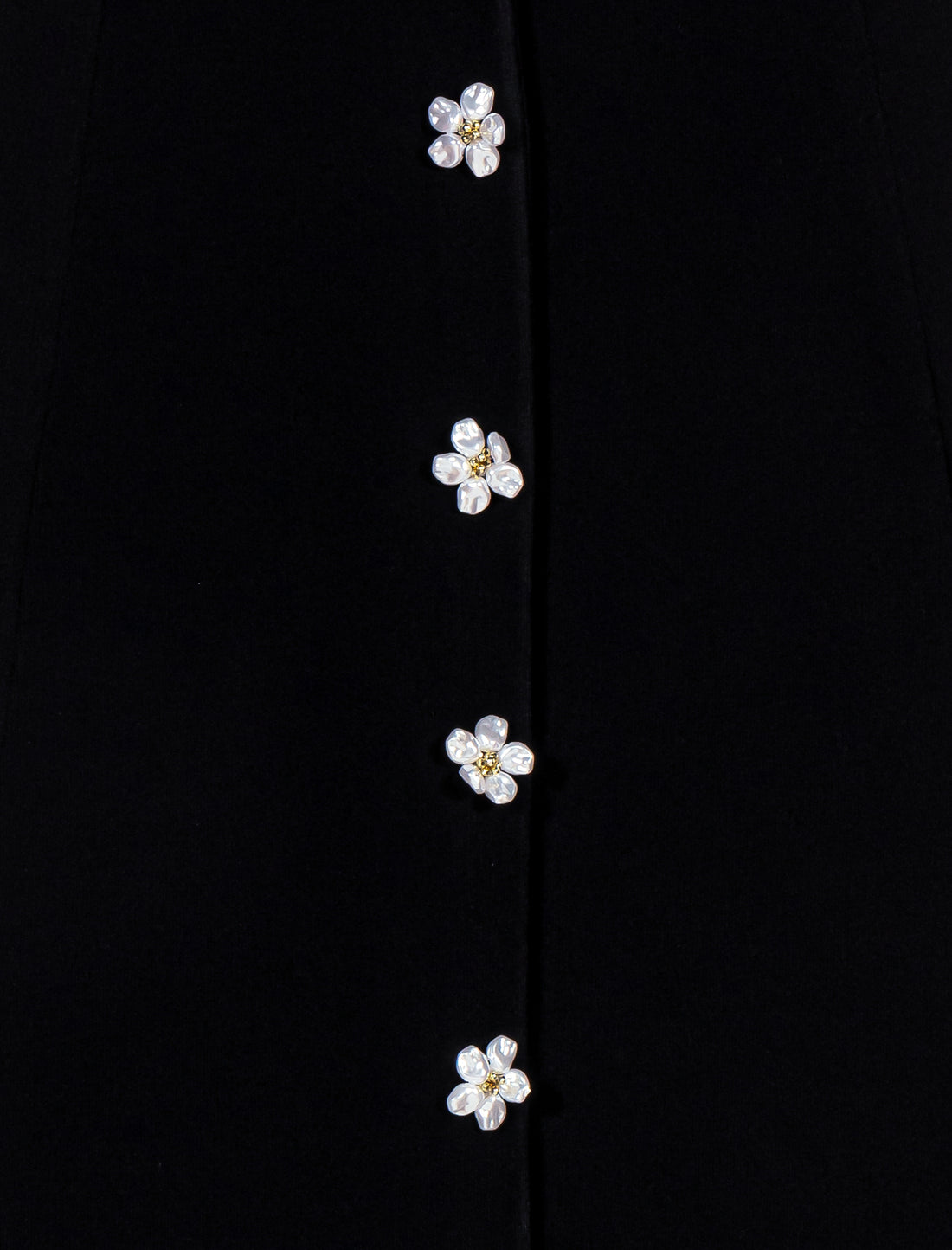 Vestido con detalles joya florales