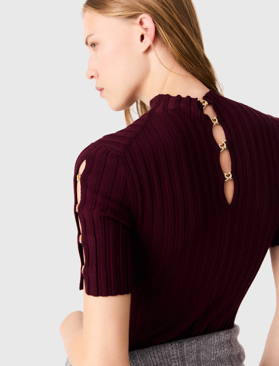 Vestido corto skater cuello alto