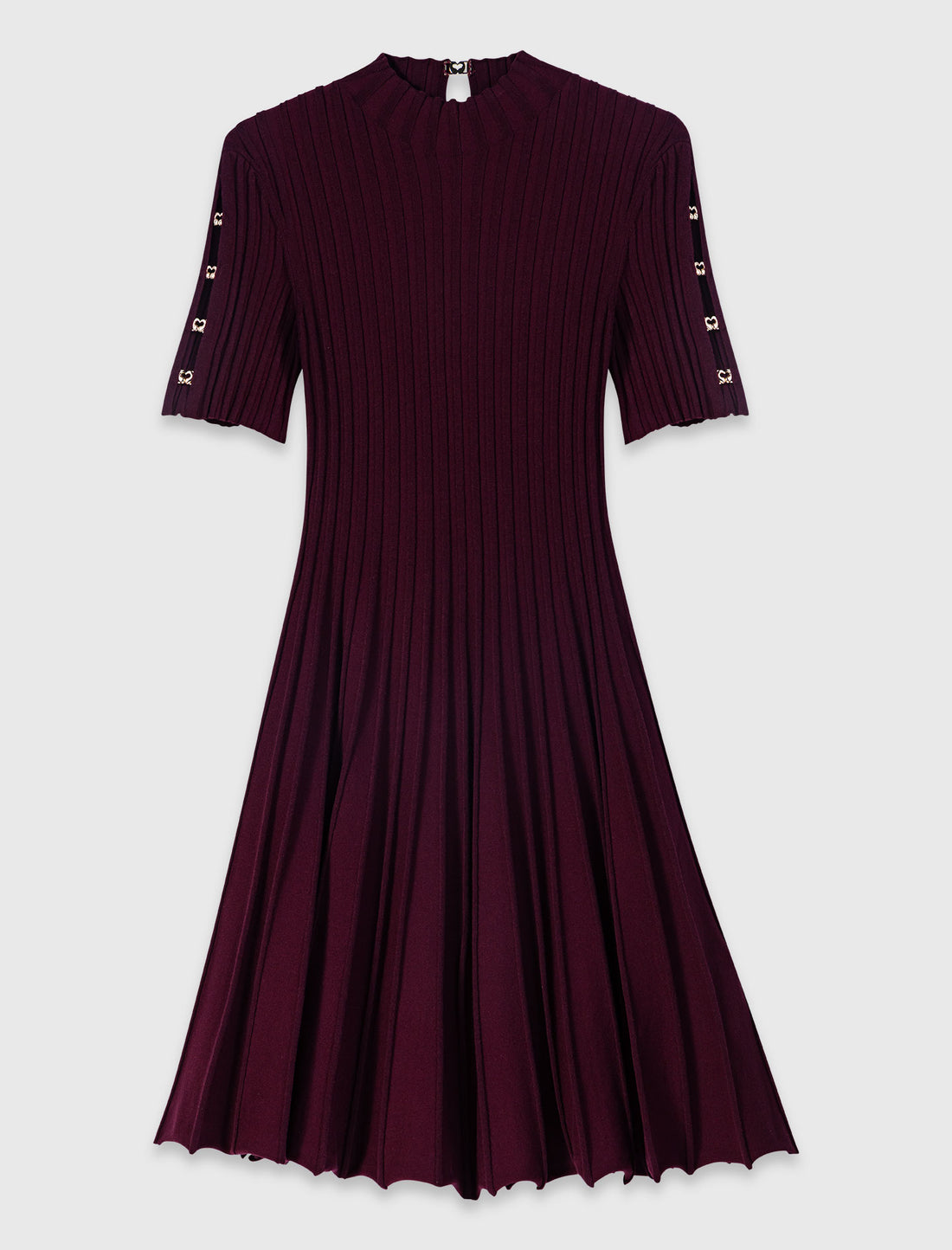 Vestido corto skater cuello alto