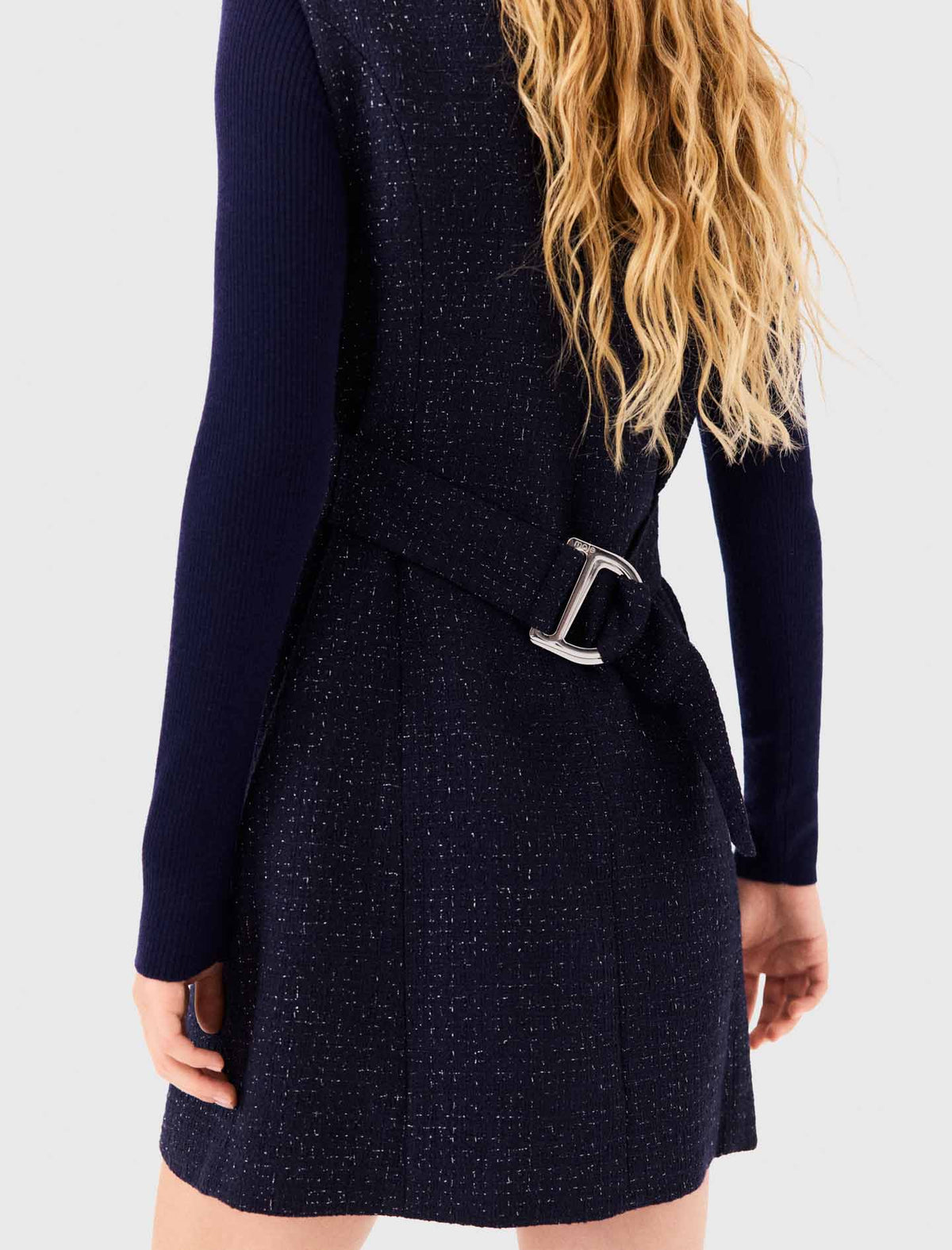 Vestido corto de tweed con lúrex