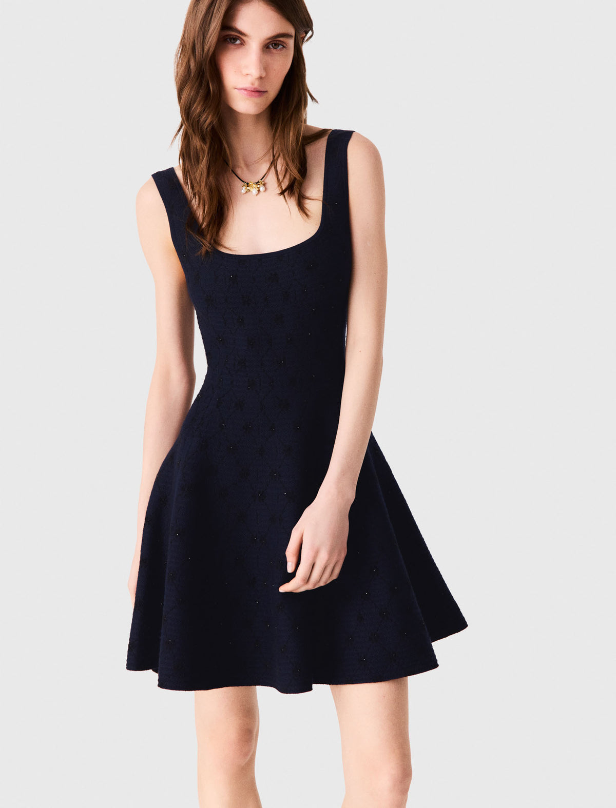 Vestido corto skater de jacquard