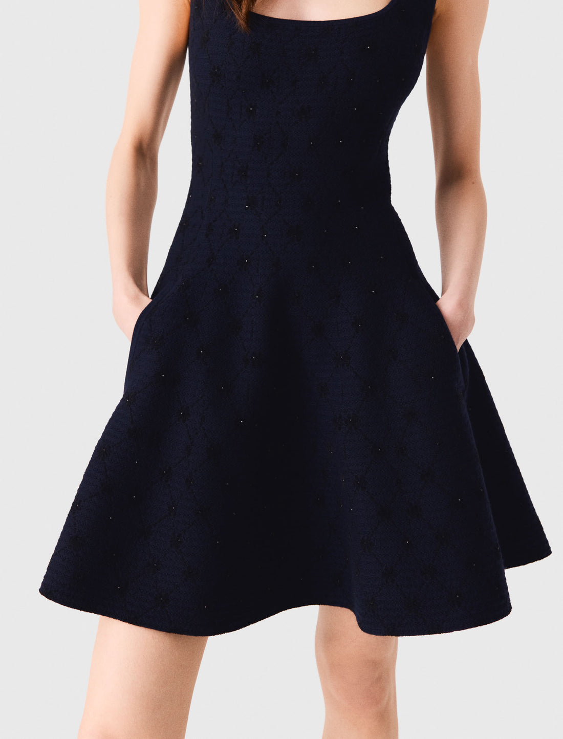 Vestido corto skater de jacquard