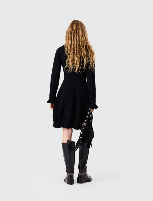 Vestido corto de punto con botones