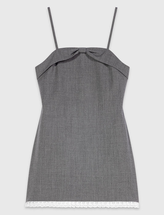 Vestido corto sastre con encaje