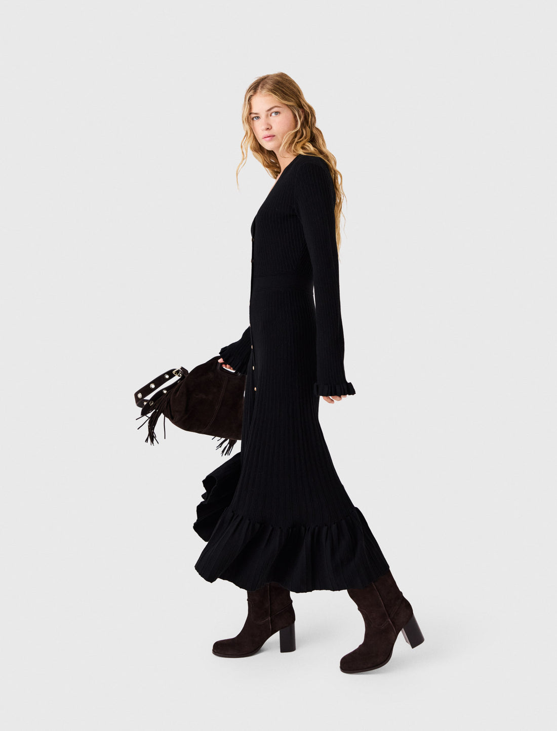 Vestido largo de punto con volantes